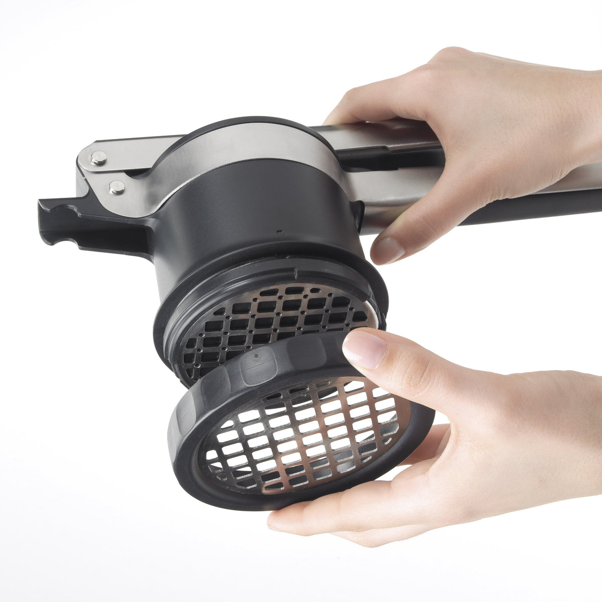 3-in-1-adjustable-potato-ricer-z6 oxo_good_grips_3-in-1_adjustable_potato_ricer_1129780_4.jpg