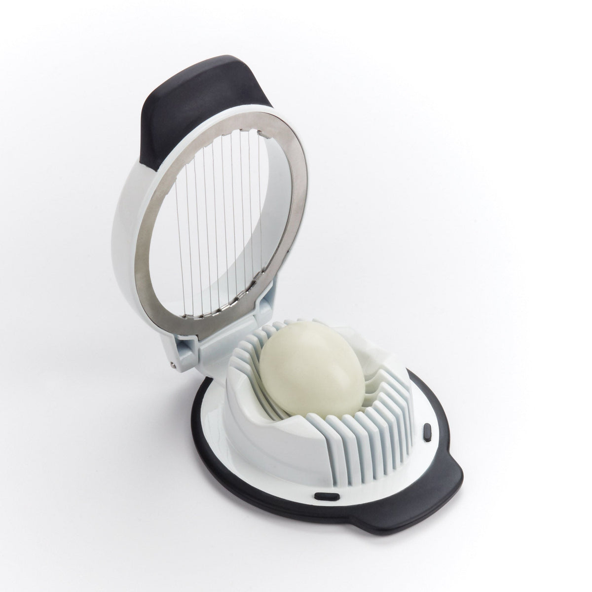 egg-slicer-l1 oxo_good_grips_egg_slicer_1271080_3.jpg