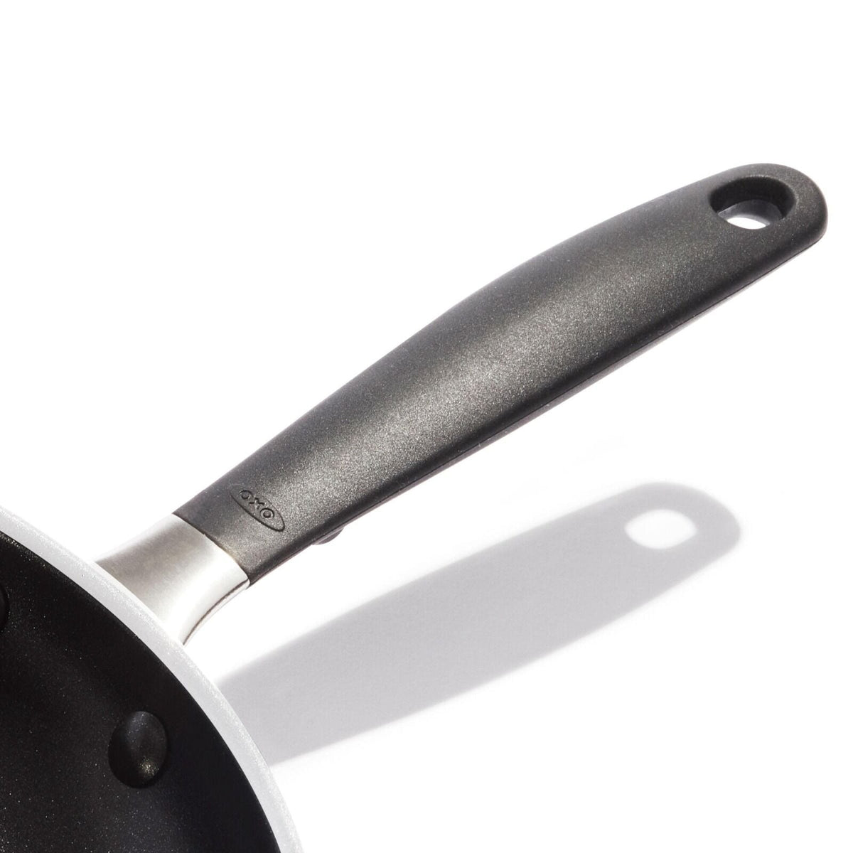 non-stick-pro-every-day-12-inch-frypan-with-lid-v9 oxo_nonstick-everyday-fry-pan-handle_pdp_04_3_.jpg