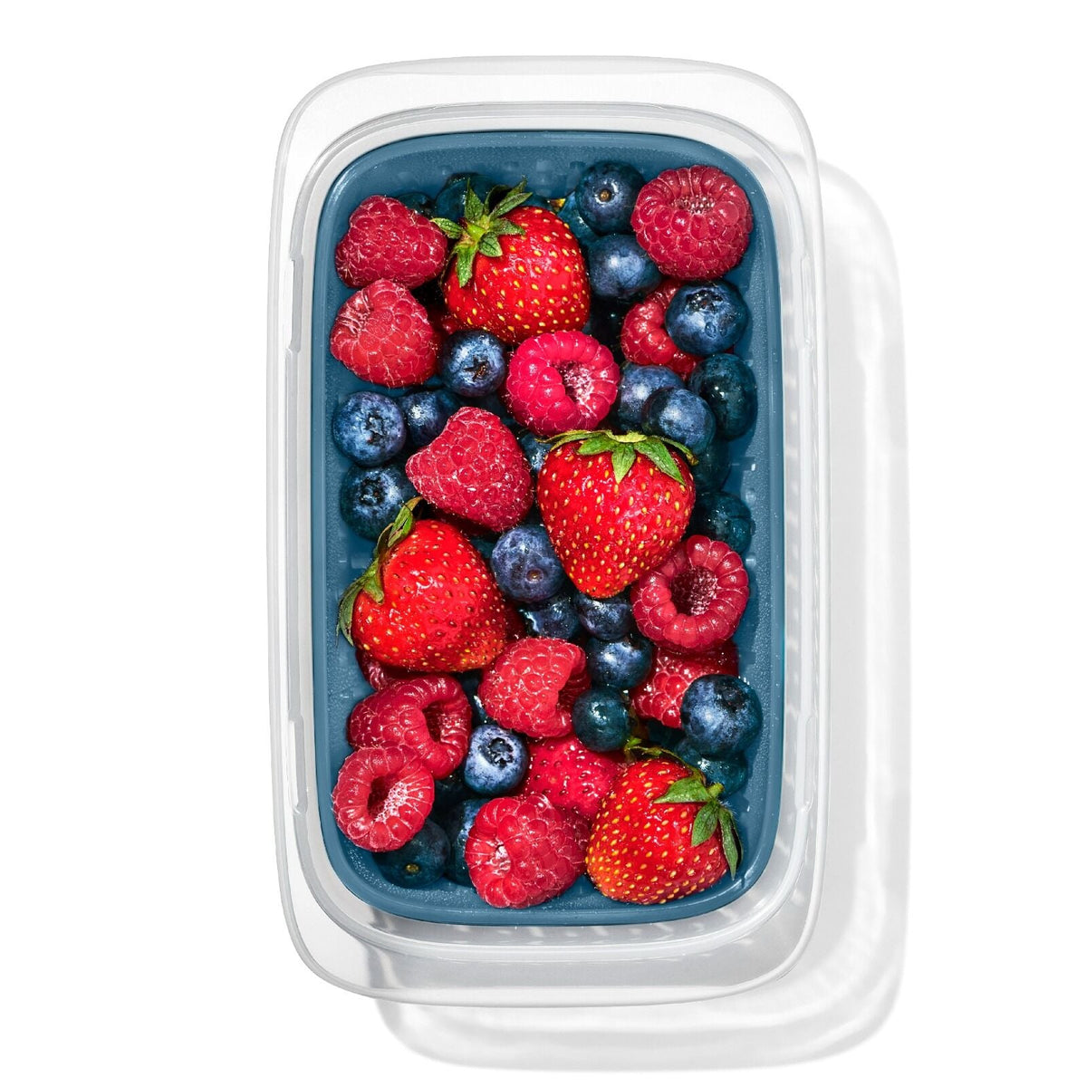 prep-and-go-container-with-colander-w6 oxo_prepgo_container-with-colander_pdp_02.jpeg