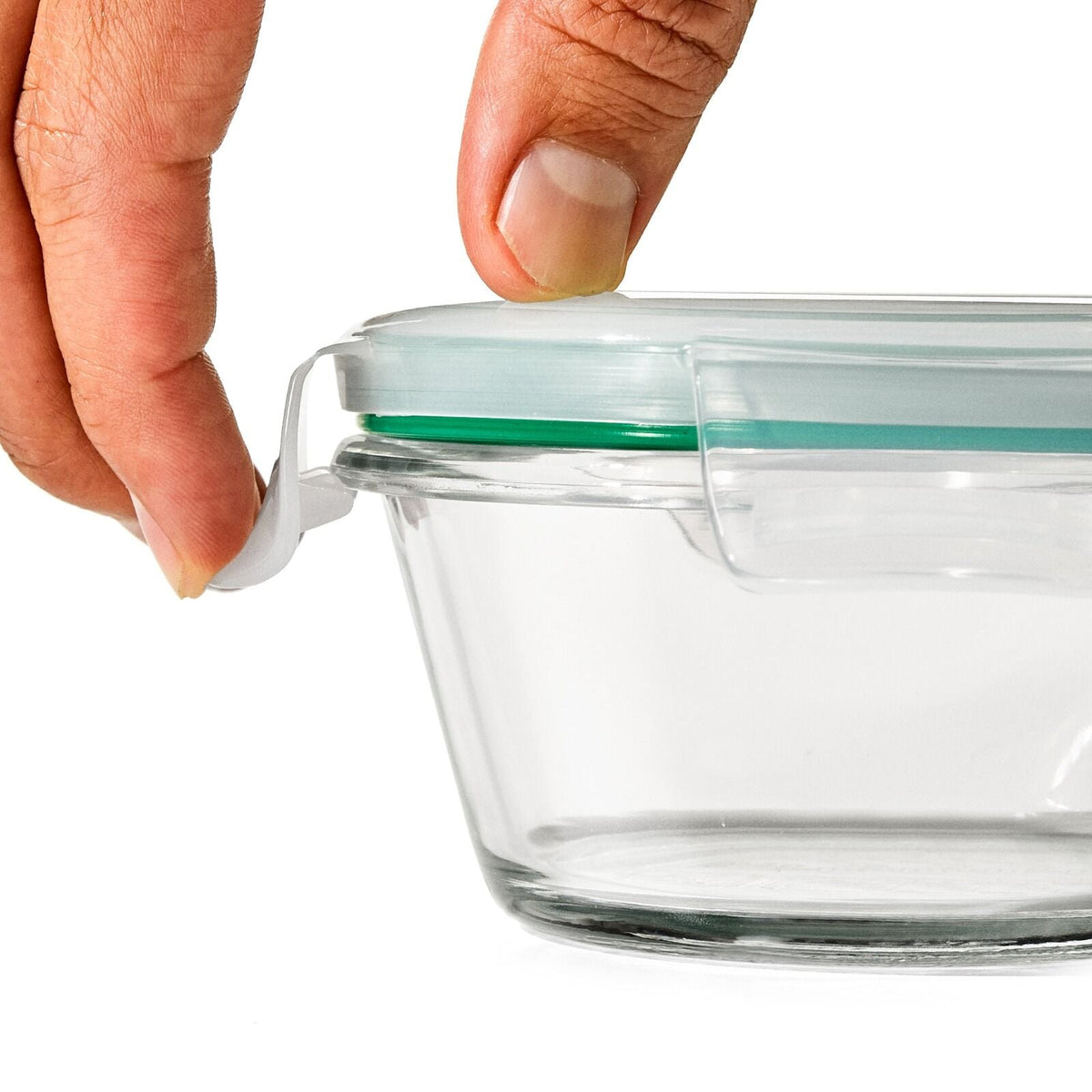 smart-seal-8-piece1-cup-glass-round-container-set-f2 oxo_smart_seal_containers-11382700_012.jpg