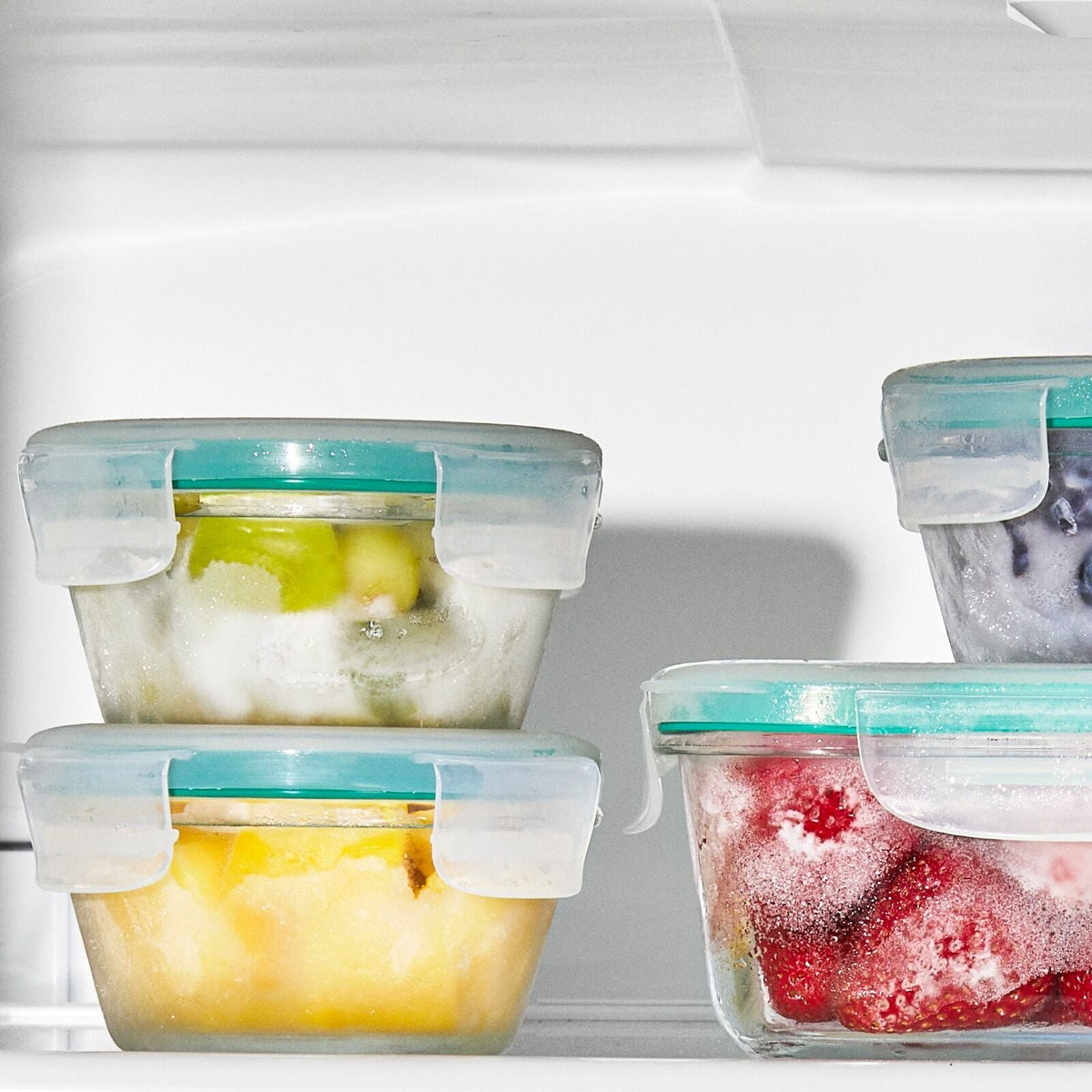 smart-seal-8-piece1-cup-glass-round-container-set-f2 oxo_smart_seal_containers-11382700_014.jpg