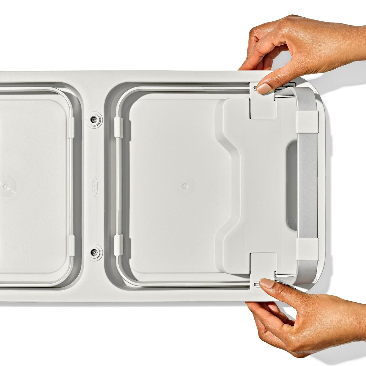 oxo-pet-adjustable-elevated-feeder-b0 pet_7102300_elevated-feeder_pdp_03.jpeg