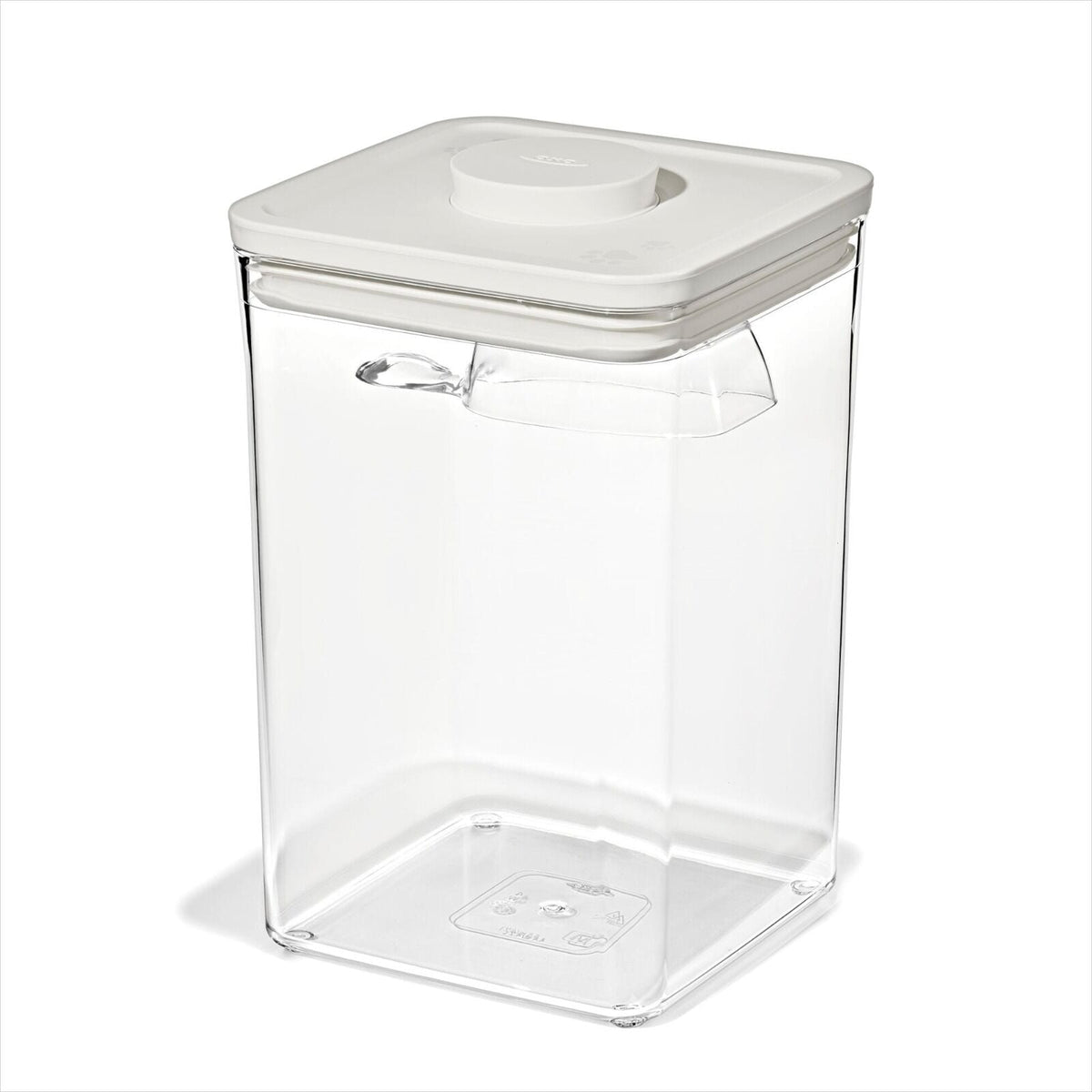 oxo-pet-pop-container-with-scoop-big-square-medium-4-4-qt-4-2-l-g5 pet_7102600_pop-4p4qt_apdp_00_main.jpeg