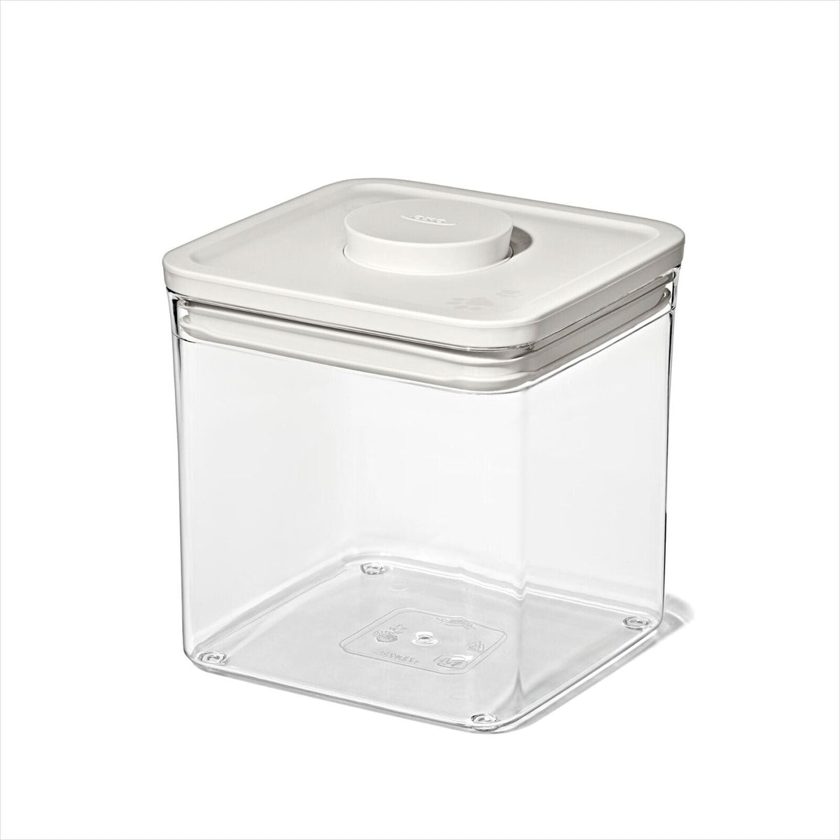 oxo-pet-pop-container-big-square-short-2-8-qt-2-6-l-t2 pet_7102800_pop-2p6qt_apdp_00_main.jpeg