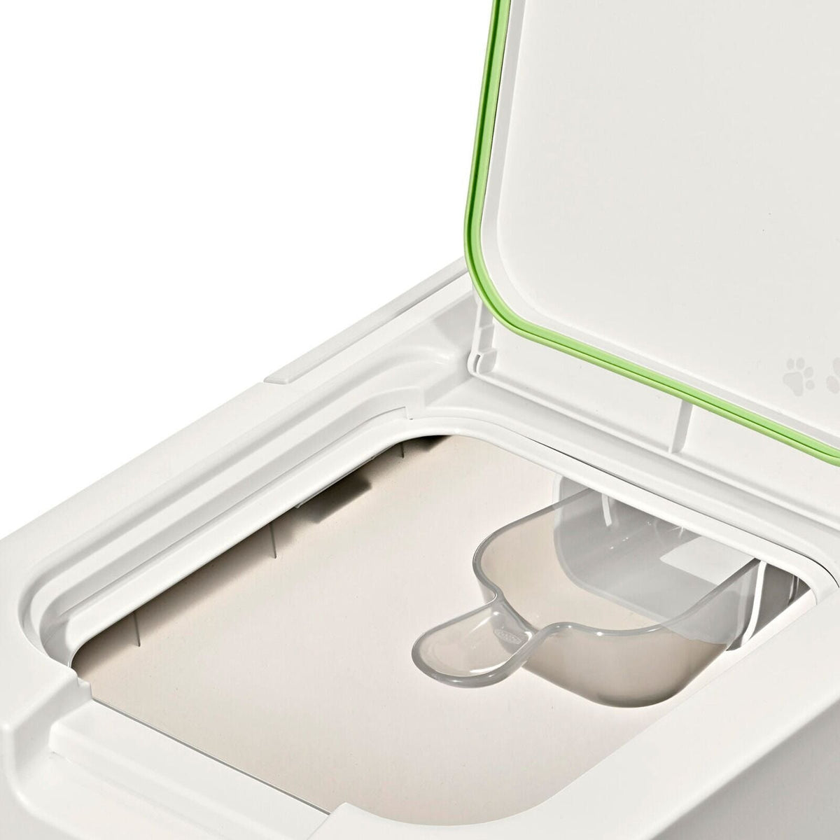 oxo-pet-airtight-food-container-with-scoop-large-d8 pet_7301500_airtight-food-container-large_pdp_03.jpeg