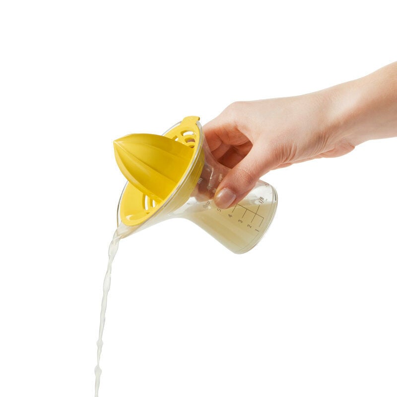 small-citrus-juicer-y4 small2.jpg