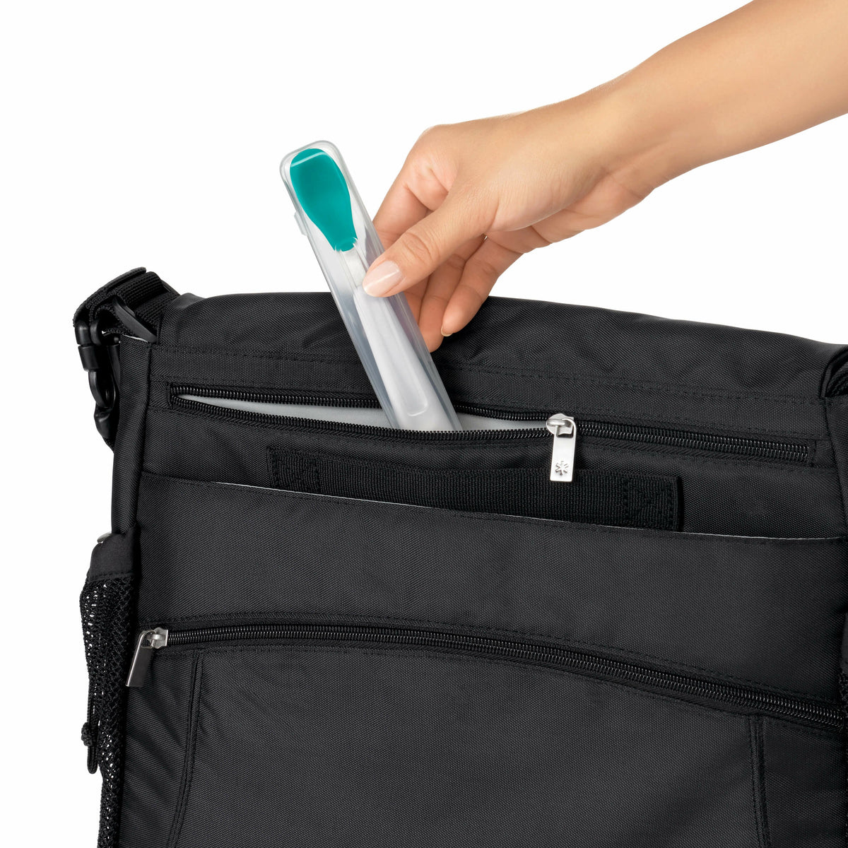 on-the-go-feeding-spoon-b1 tot_61138500_4_1_.jpg