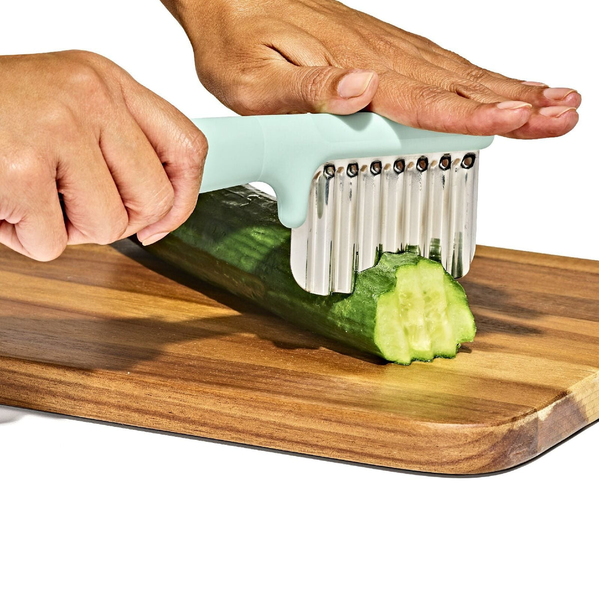 crinkle-cutter-a5 tot_61176500_crinkle-cutter-opal_pdp_04.jpeg