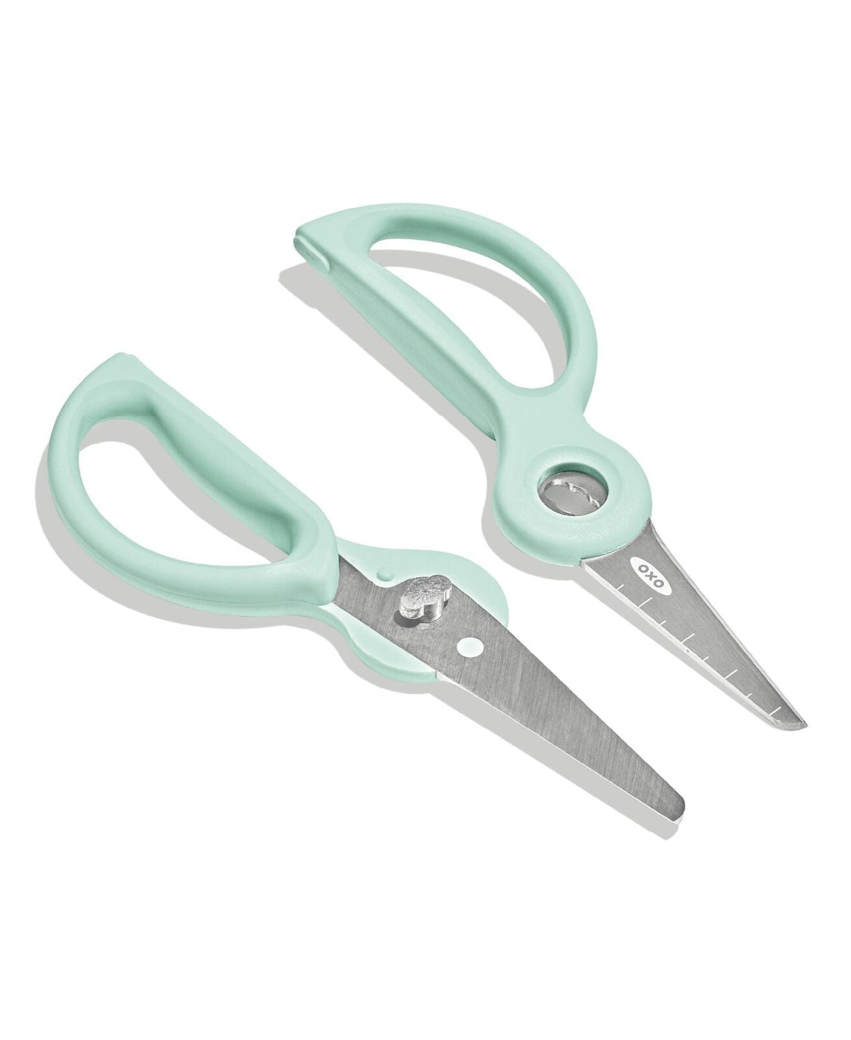 on-the-go-food-scissors-with-case-p1 tot_61176600_baby-food-scissors-opal_pdp_macys_05.jpeg