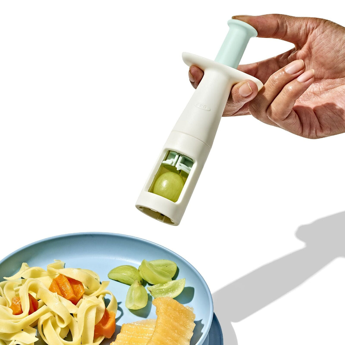 cut-and-prep-set-3-piece-p2 tot_61176700_baby-food-prep-set_pdp_05.jpeg