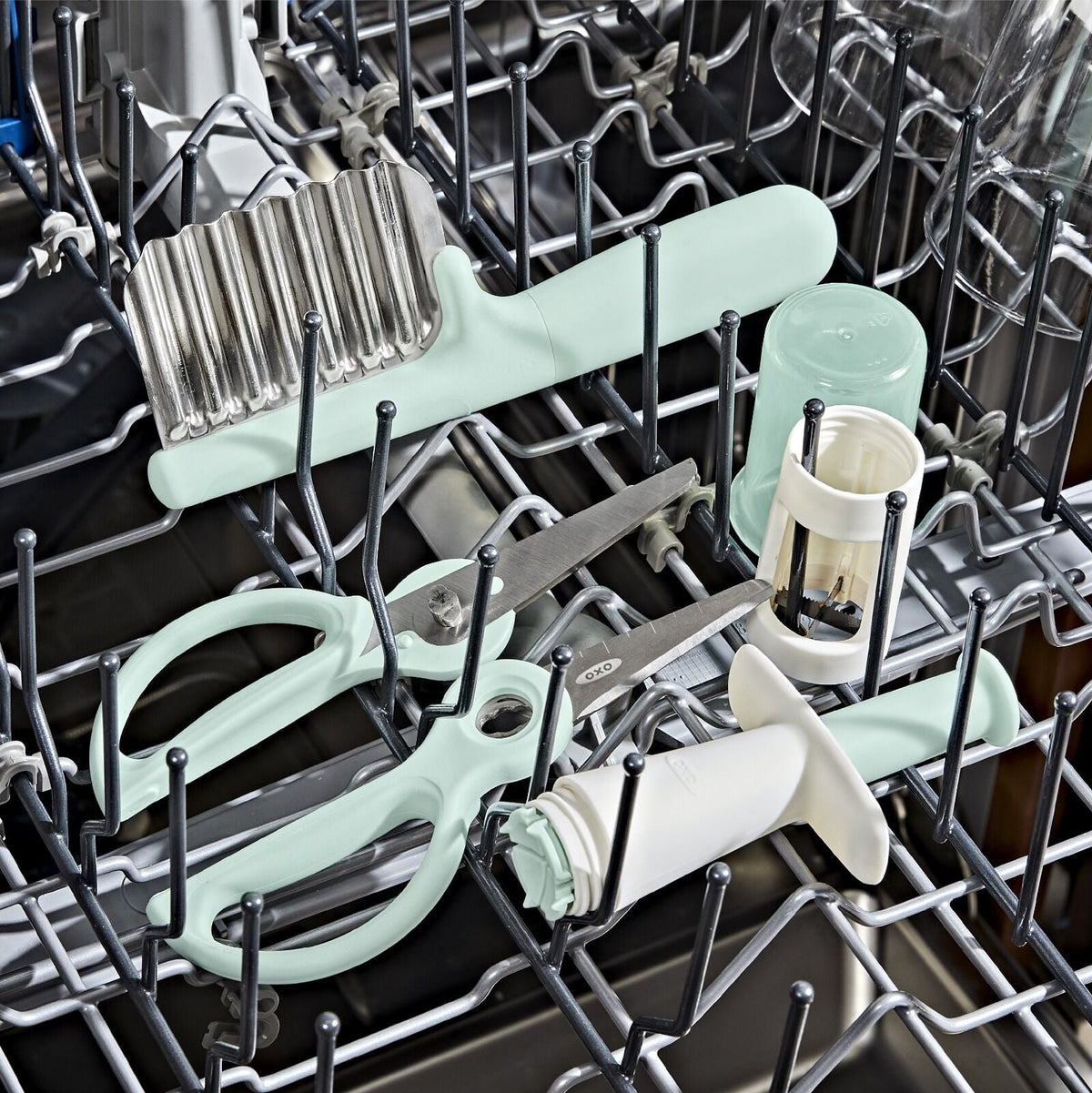 cut-and-prep-set-3-piece-p2 tot_61176700_baby-food-prep-set_pdp_06.jpeg
