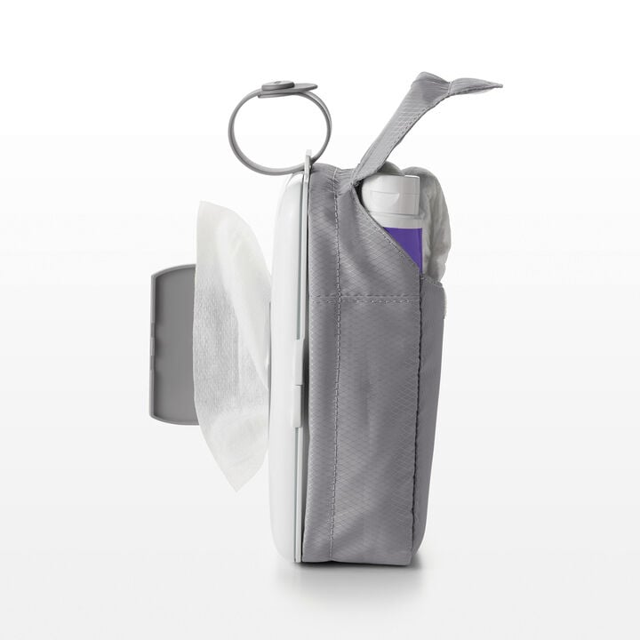 on-the-go-wipes-dispenser-with-diaper-pouch-d5 tot_62100200_3_1.jpg