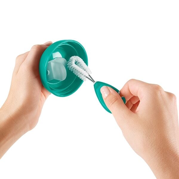 cleaning-set-for-straw-and-sippy-cups-s5 tot_62123100_4b.jpg