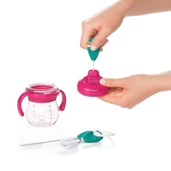 cleaning-set-for-straw-and-sippy-cups-s5 tot_62123100_4f.jpg