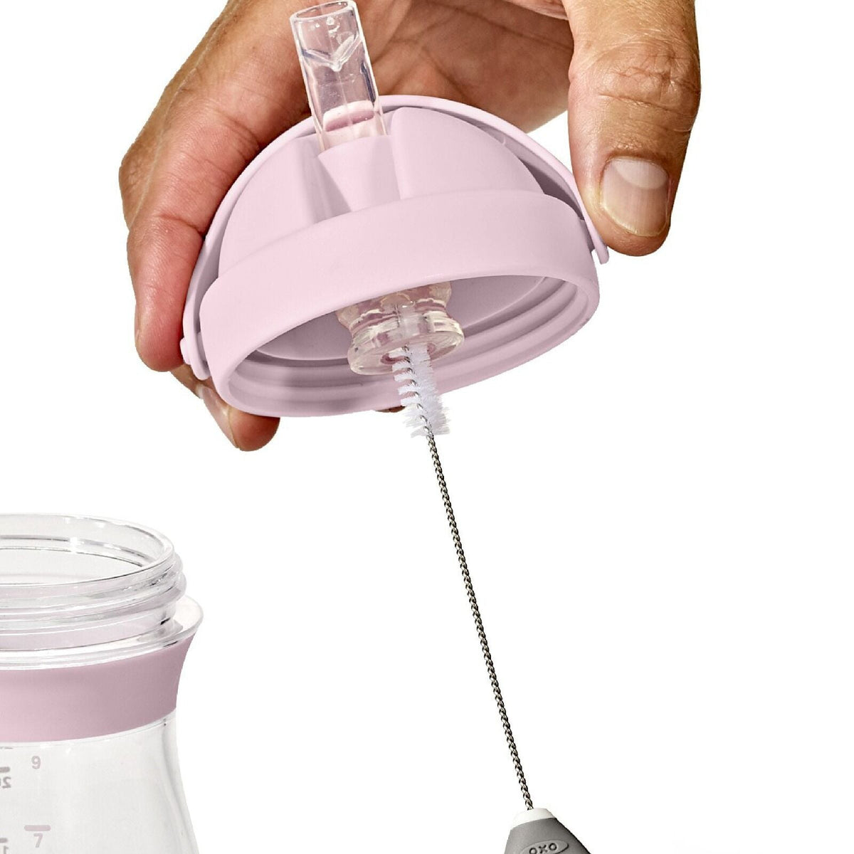 cleaning-set-for-straw-and-sippy-cup-r4 tot_62174500_cleaning-set-straw-sippy-cup_pdp_04.jpeg