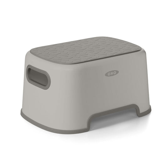 step-stool-drizzle-n1 tot_63171500_step-stool-drizzle_00_main.jpeg