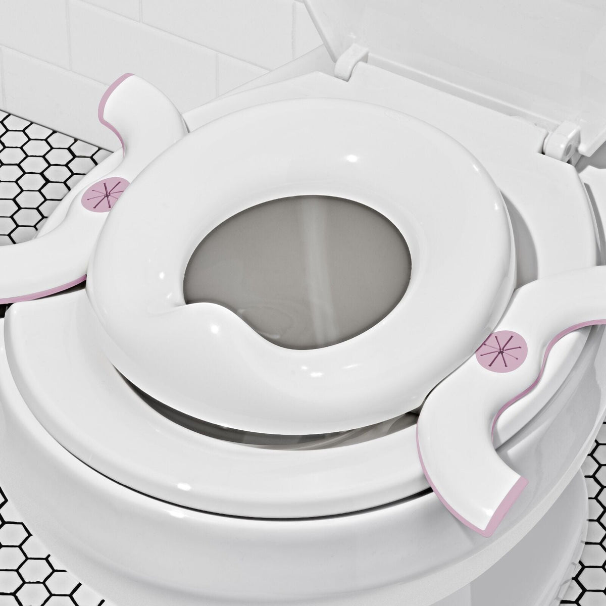 oxo-tot-2-in-1-go-potty-blossom-i0 tot_63172200_2in1-go-potty-blossom_pdp_03.jpeg