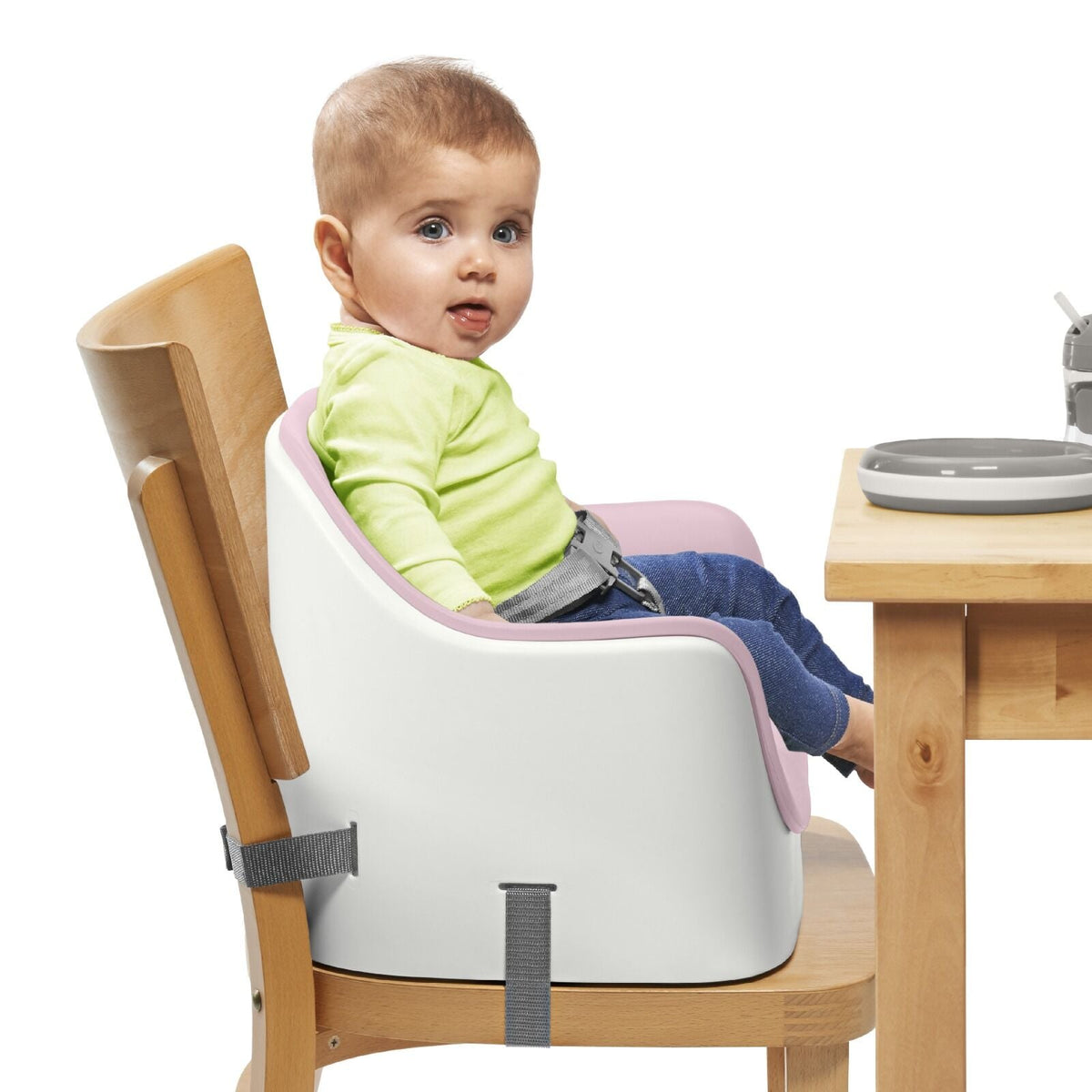 nest-booster-seat-2-0-w1 tot_63172700_nest_2_blossom_pdp_03.jpeg
