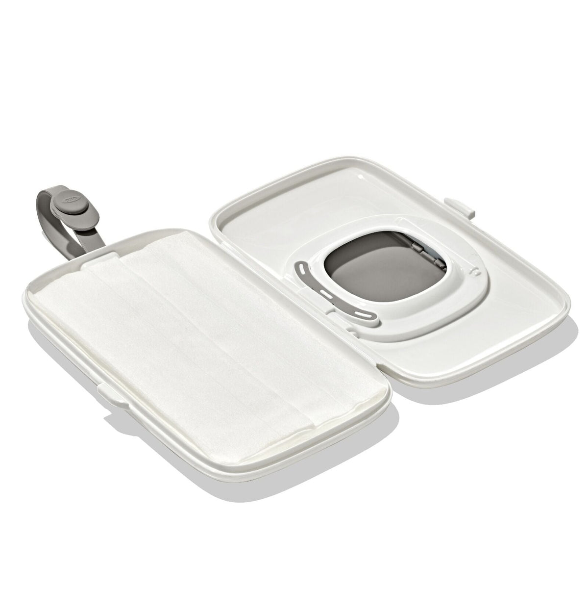 on-the-go-wipes-dispenser-2-pack-z7 tot_63174700_otg-wipes-dispenser-2pk-drizzle_pdp_06.jpeg