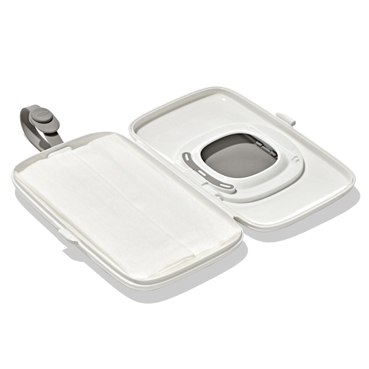 on-the-go-wipes-dispenser-e0 tot_63175100_otg-wipes-dispenser-drizzle_pdp_06.jpeg
