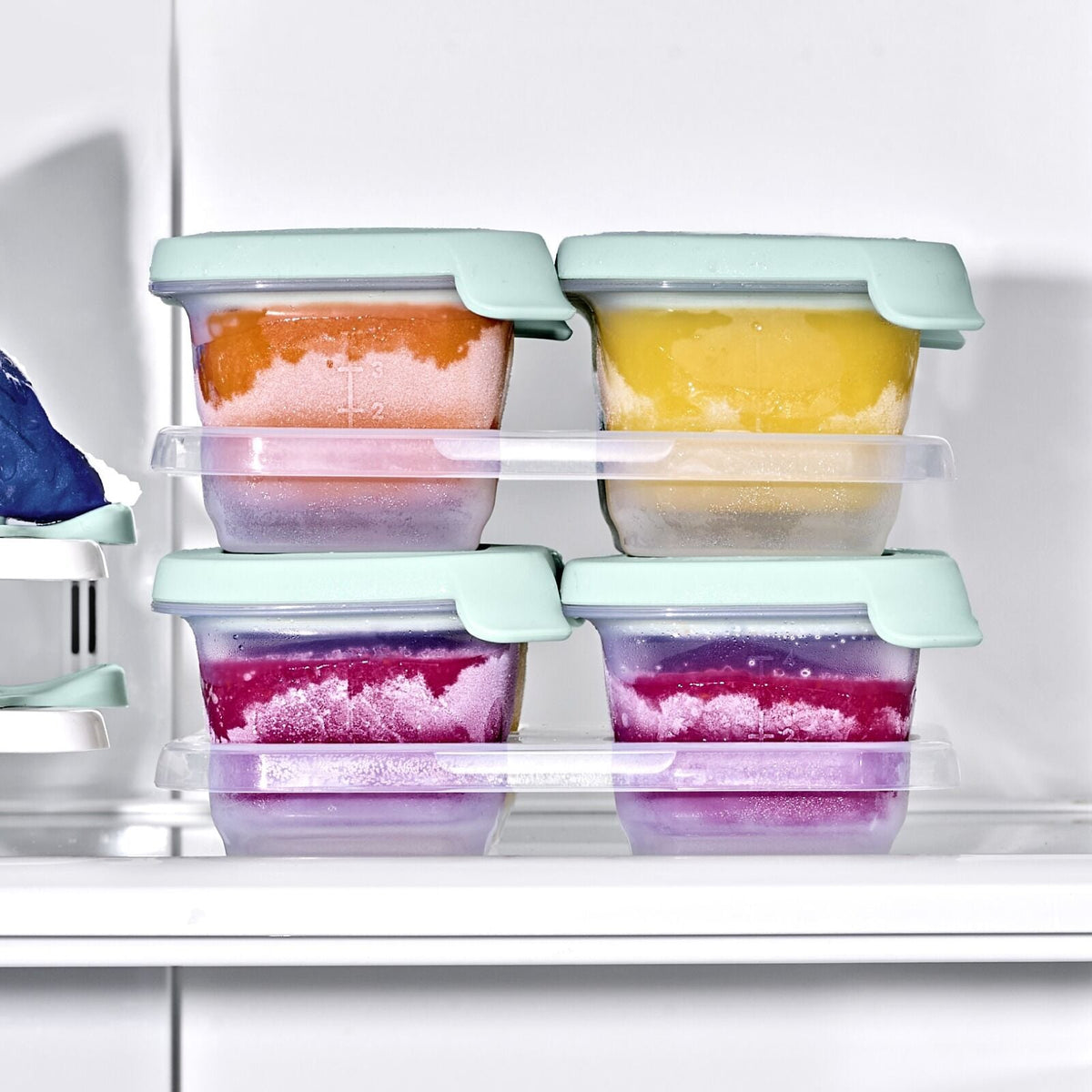 silicone-baby-blocks-food-storage-containers-4-oz-opal-d6 tot_silicone-baby-blocks-4oz_opal_pdp_05_1.jpeg